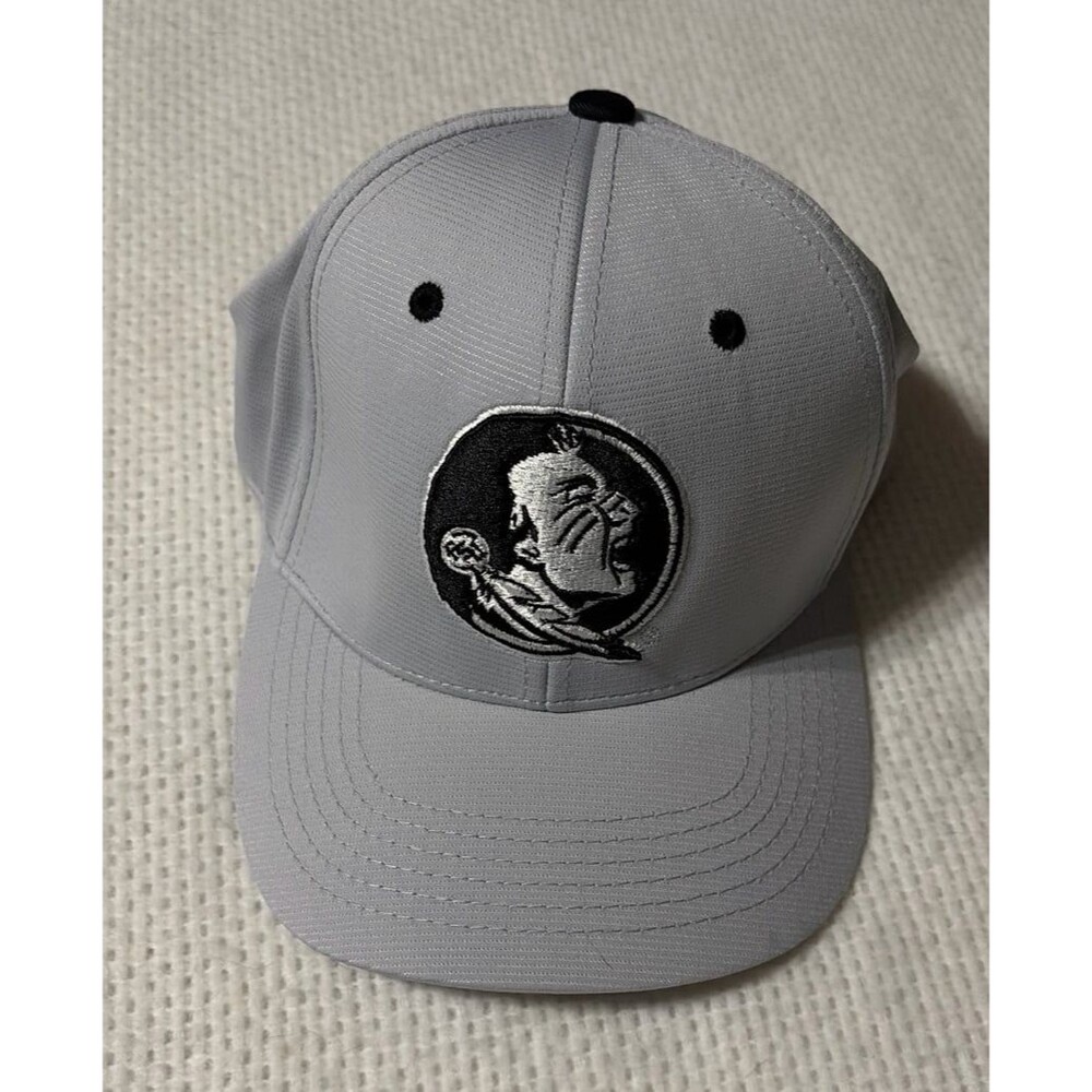 FSU Florida State Seminoles Vintage One-Fit Hat Top of the World Gray White NCAA